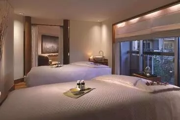 هتل Fairmont Singapore