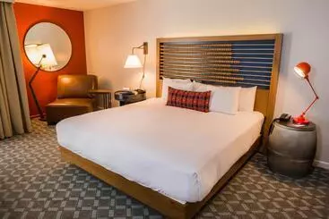 酒店 Chaminade Resort & Spa