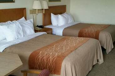 هتل Days Inn By Wyndham St. George