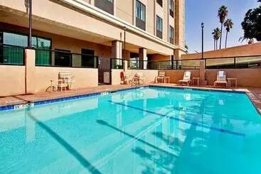 فندق Holiday Inn Express Los Angeles Lax Airport, An Ihg