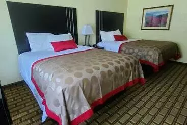 فندق Ramada By Wyndham Asheville Southeast