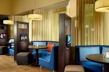 Отель Courtyard By Marriott West Palm Beach