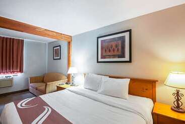 酒店 Quality Inn