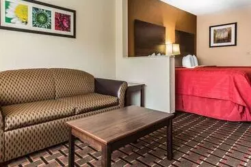 فندق Quality Suites Hickory South