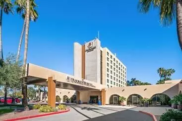 هتل Doubletree By Hilton Tucson Reid Park