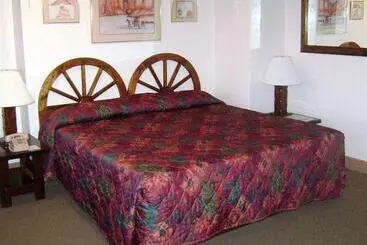 בית מלון כפרי El Rancho