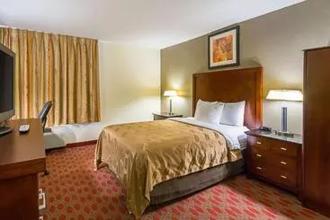 호텔 Quality Inn