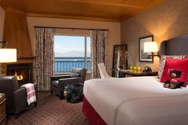 酒店 The Edgewater, A Noble House