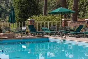 בית מלון כפרי Club Wyndham Patriots Place