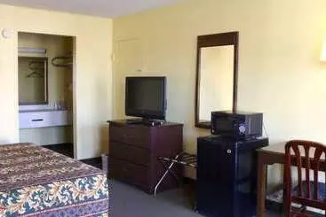 فندق Rodeway Inn