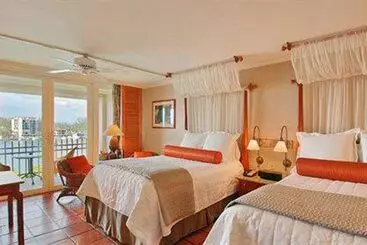 リゾートホテル Palmeiras Beach Club At Grove Isle