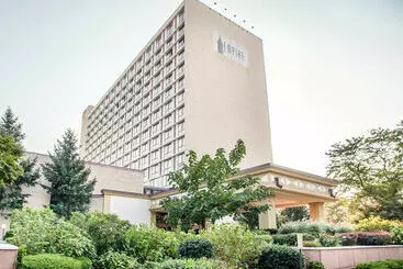 Clarion Hotel Empire Meadowlands