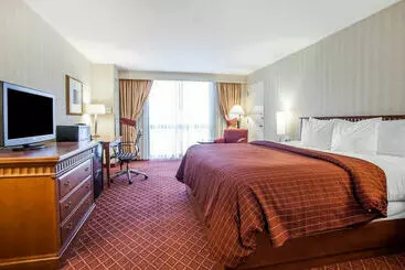 Clarion Hotel Empire Meadowlands