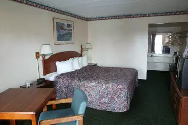 Отель Days Inn Quincy