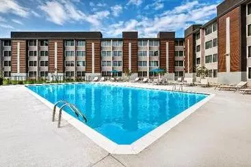 בית מלון כפרי Holiday Inn Express Louisville Airport Expo Center, An Ihg