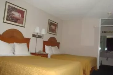 فندق Americourt Extended Stays