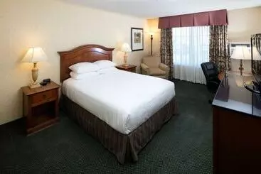 Red Lion Hotel Eureka