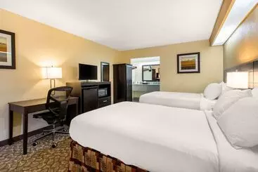 ホテル Ramada By Wyndham Santee I 95