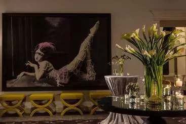 Отель Courtyard By Marriott Boston Downtown