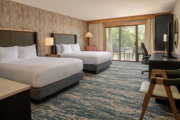 Doubletree By Hilton Hotel Missoula Edgewater