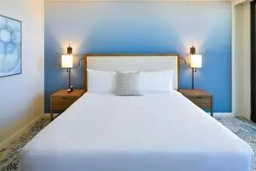 בית מלון כפרי Halepuna Waikiki By Halekulani