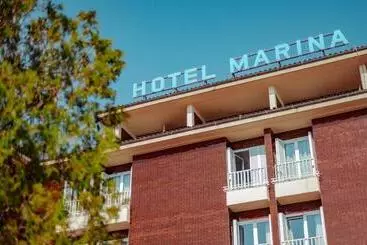 酒店 Marina