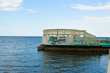 리조트 Sahara De La Mer