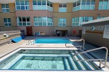 منتجع Le Chamois By Whistler Premier