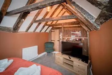 هتل Tottington Manor