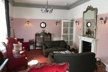 Отель Abbots Brae