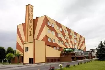 فندق Restauracja Cukropol