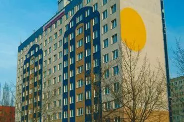 アパートホテル Leonardo Airport Hotel Berlin Brandenburg