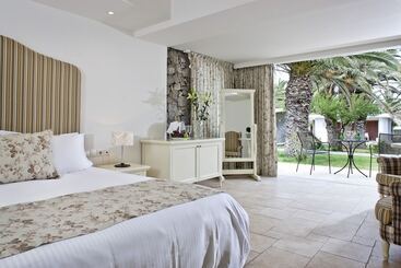 בית מלון כפרי Civitel Creta Beach