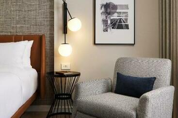 Sheraton Parkway Toronto North Hotel & Suites