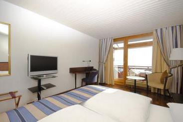 Paradieshotel Rotschuo