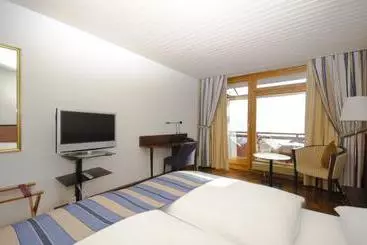 Paradieshotel Rotschuo