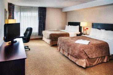 Quality Hotel Downtown