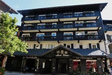 ホテル Mont Blanc Megeve