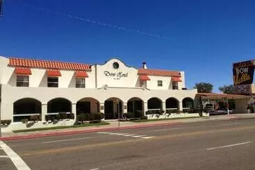 Dow Villa Motel