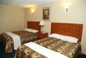 בית מלון כפרי Jfk Inn