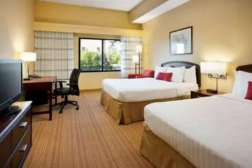 Отель Sonesta Select Las Vegas Summerlin