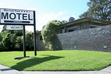 Marriott Park Motel