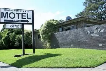 Marriott Park Motel