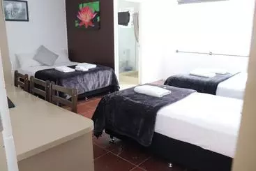 酒店 Spanish Lace Motor Inn