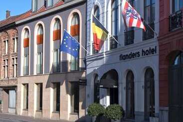 هتل Flanders