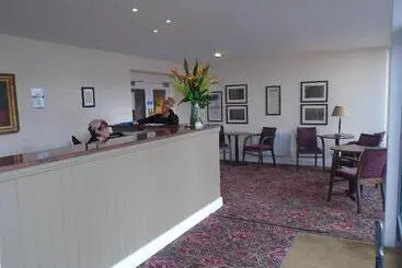 Hotel The Star And Garter