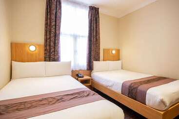 هتل Comfort Inn Hyde Park