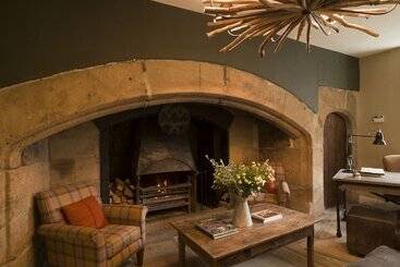 Hotel Lord Crewe Arms