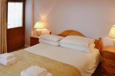 酒店 Penmorvah Manor