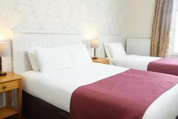 Lamb Hotel By Greene King Inns